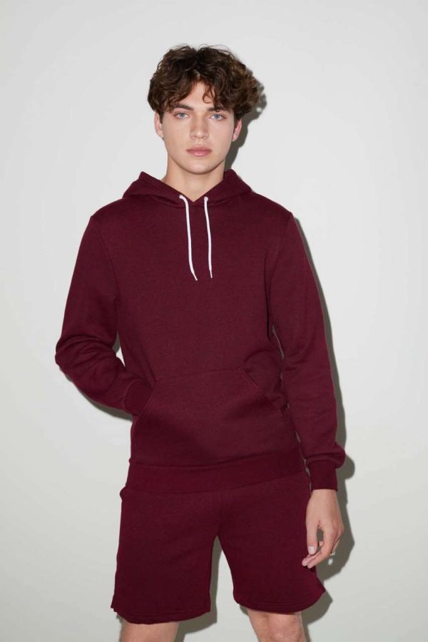 Model AAMT498 American Apparel
