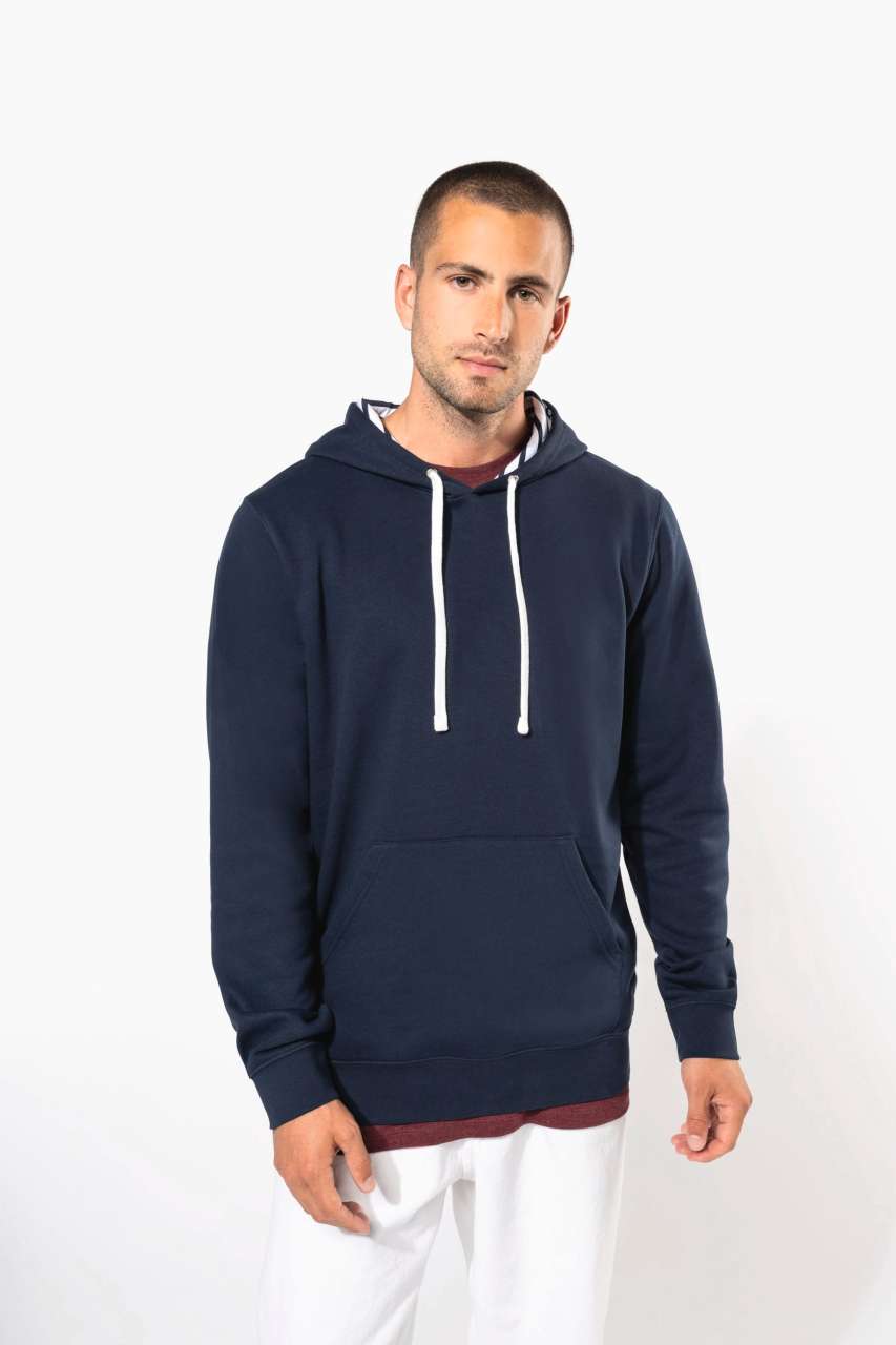 Model UNISEX CONTRAST PATTERNED HOODED SWEATSHIRT KA4013 - Image 2
